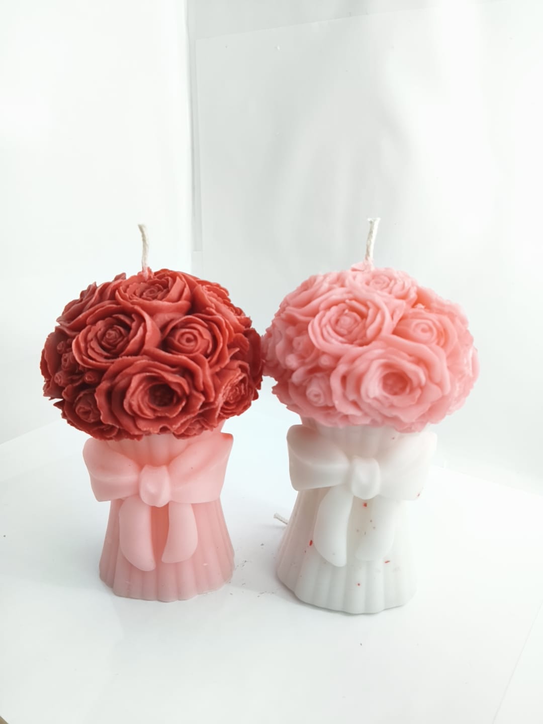 Blush Bloom Bouquet Candle - Image 4